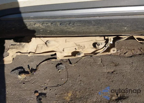 2021 Ford Explorer Xlt z USA, uszkodzony, nr VIN 1FMSK7DH4MGA02208